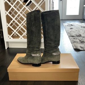 Christian louboutin English green suede / chain cate boot